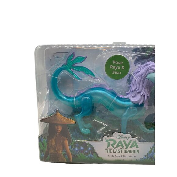 Disney's Raya and the Last Dragon Petite Raya & Sisu Gift Set - Picture 8 of 8